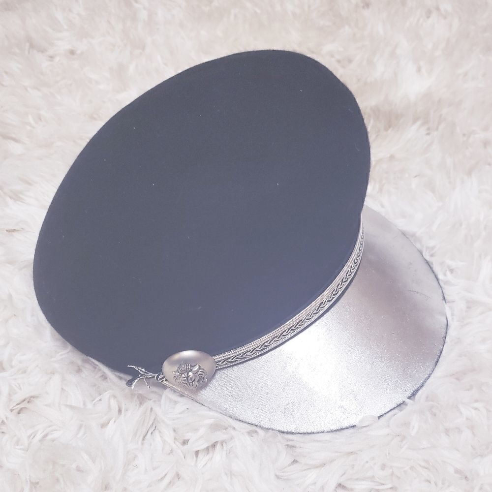 New Vintage Sonni's of San Francisco Silver & Black Wool Hat Style 1838